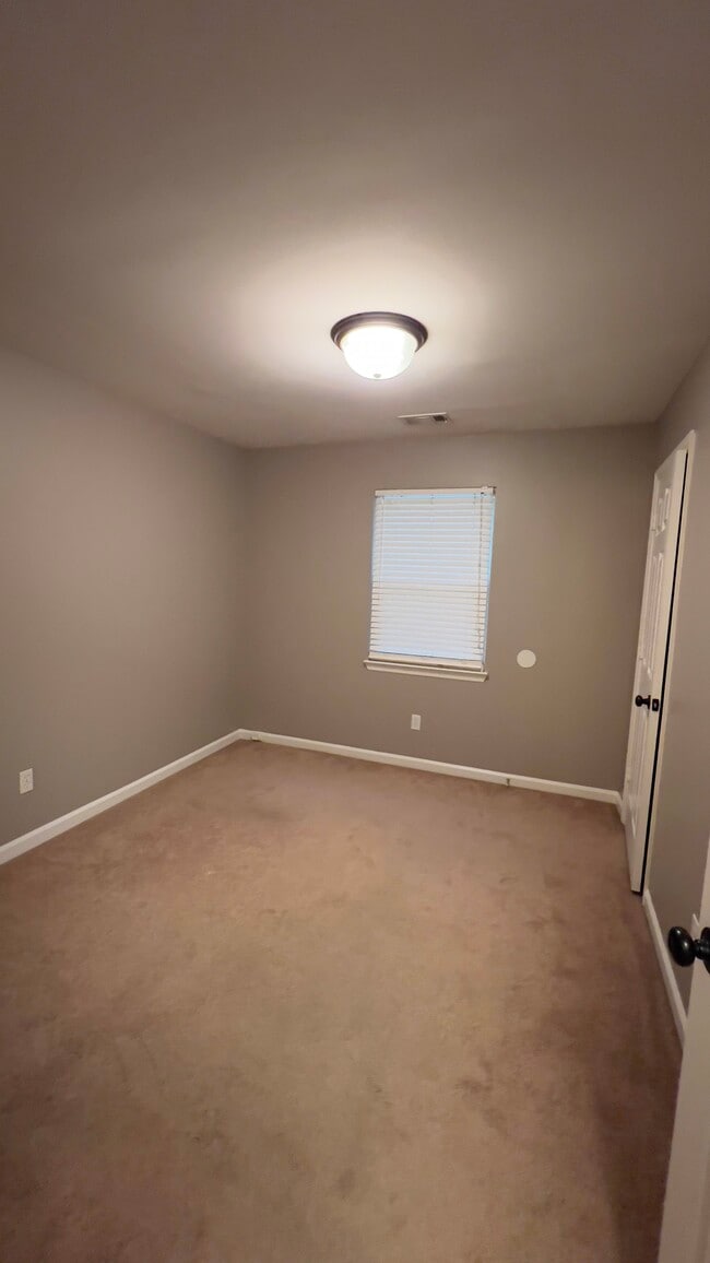 Building Photo - 3304 Forette Ln