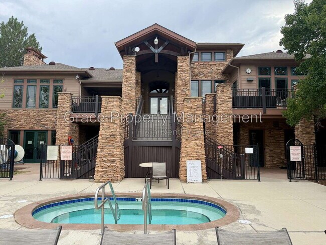 Building Photo - 2057 Alpine Dr