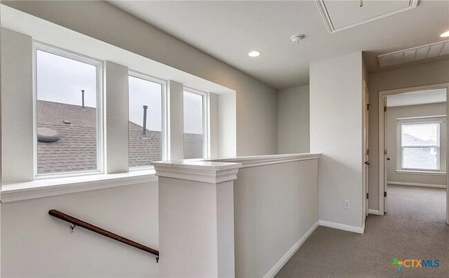 Building Photo - 159 Wainscot Oak Wy