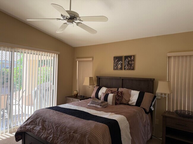 Building Photo - 78975 Champagne Ln