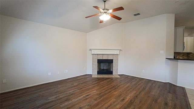 Building Photo - 2010 Diamondback