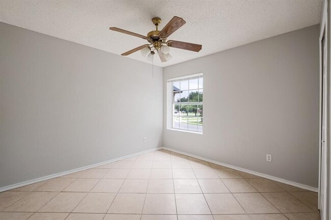 Building Photo - 3506 Hawk View Cove
