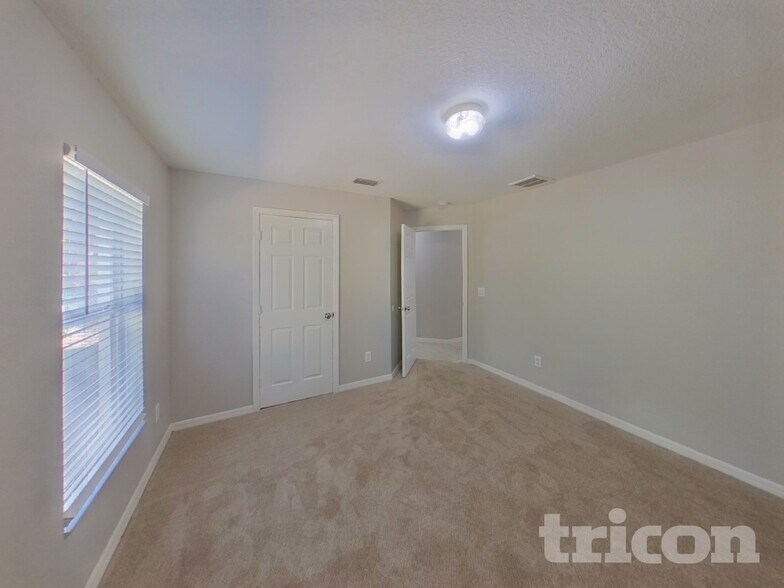 Building Photo - 3965 Caballero Ave