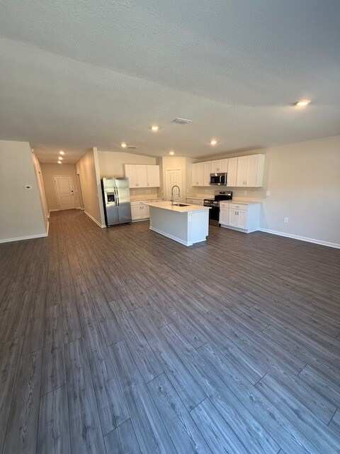 Building Photo - 8359 SW 41st Ter