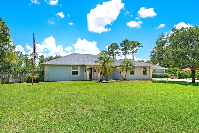 Building Photo - 13928 82nd Ln N