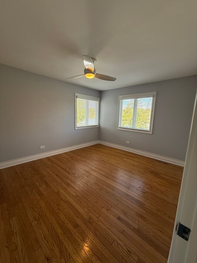 Building Photo - 551 83rd St