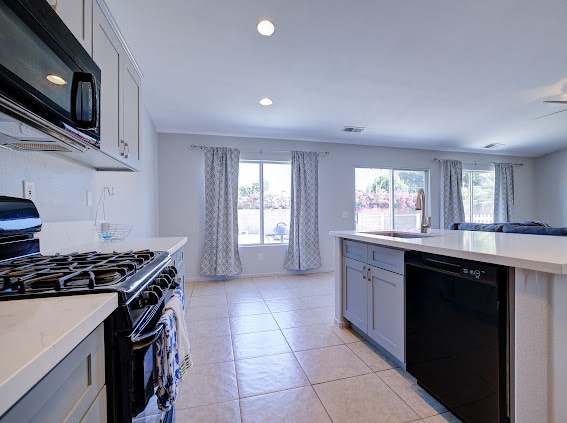 Building Photo - 47734 Mirage Way