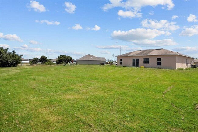 Building Photo - 959 Cumberland Dr
