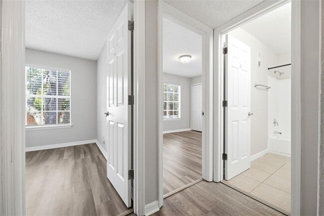 Building Photo - 3274 Haviland Ct