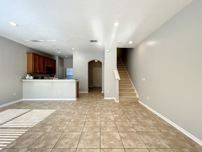 Building Photo - Clubside Pointe