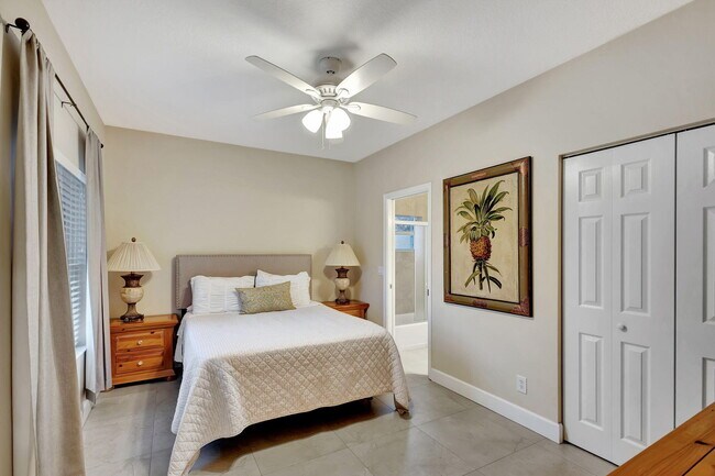 Building Photo - 13814 Yarmouth Dr