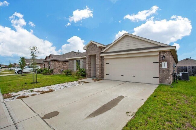 Building Photo - 5503 Creekside Ridge Trail