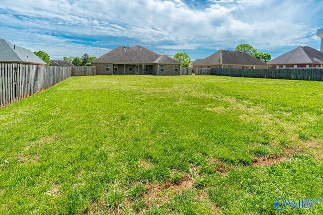 Building Photo - 25520 Gray Stone Dr