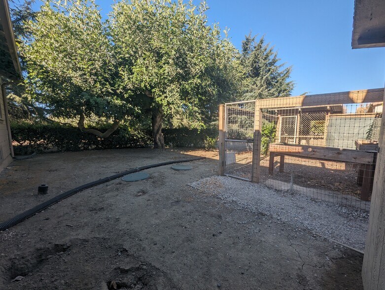 Building Photo - 4153 Bolsa Rd