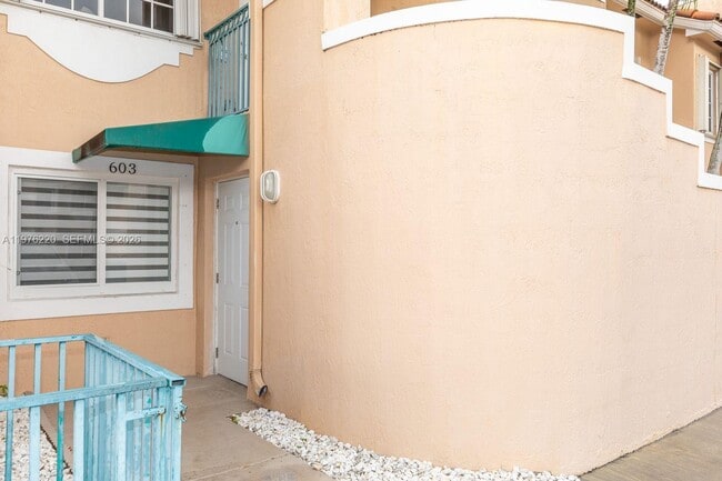 Building Photo - 6445 SW 130th Pl