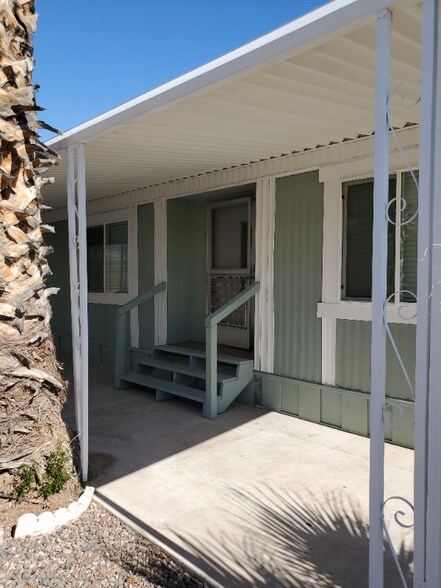 Building Photo - 2401 E Southern Ave