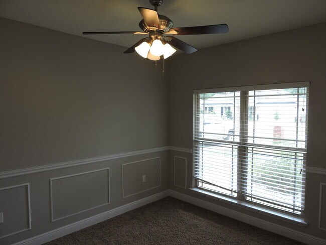 Building Photo - 4587 Ashton Cir