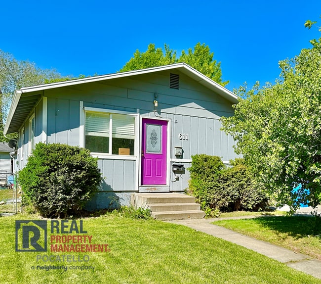 Primary Photo - 611 N 11th Ave
