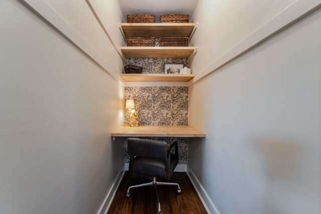 Building Photo - 2124 Maryland Ave