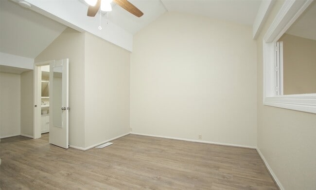 Building Photo - 4900 Floyd St