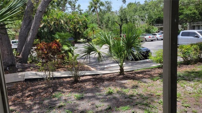 Building Photo - 2224 Bahia Vista St