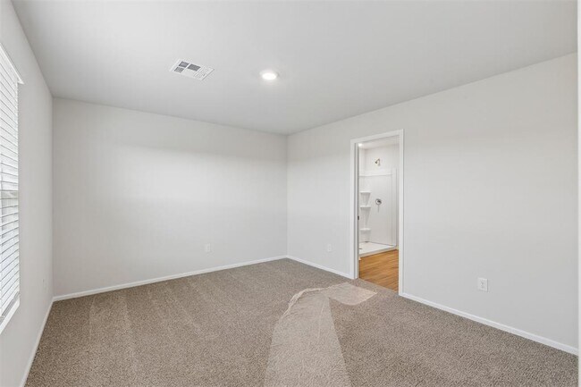 Building Photo - 8812 SW 31st St