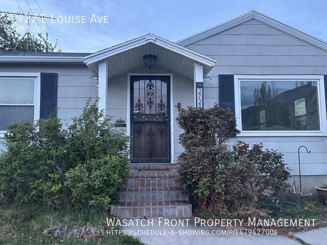 Building Photo - 2727 E Louise Ave