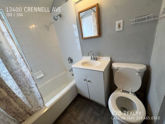 Building Photo - 13400 Crennell Ave