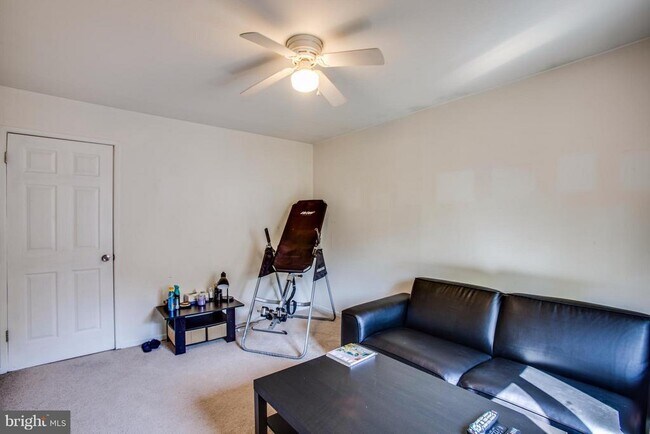 Building Photo - 10108 Quayle Ct