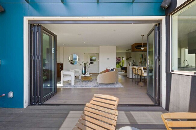 Building Photo - Architectural Madrona Retreat with Panoramic Lake Washington Views, Solar & Detached Office- Avai...