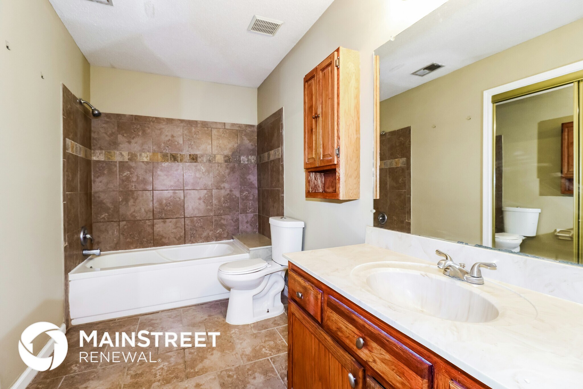 Building Photo - 1160 Hunter's Lake Dr