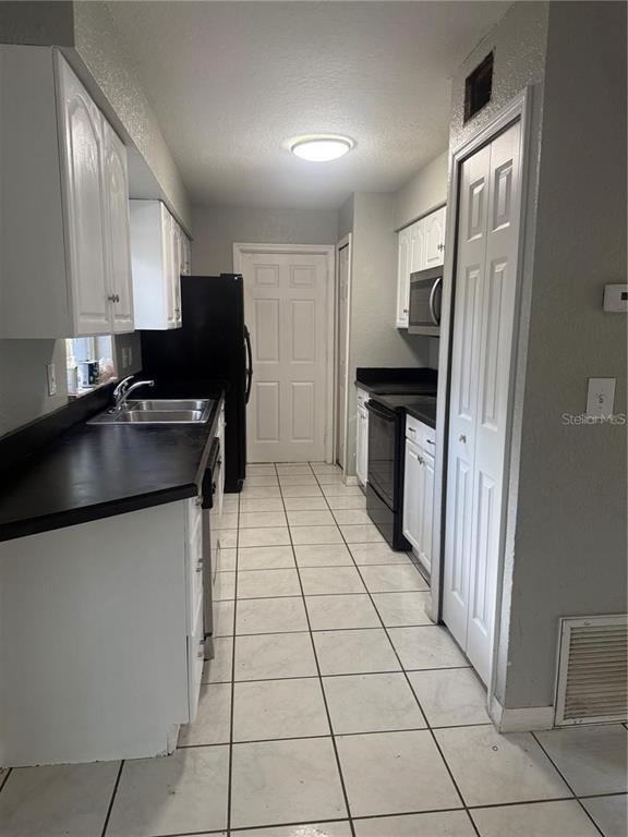 Building Photo - 913 Turtle Mound Dr