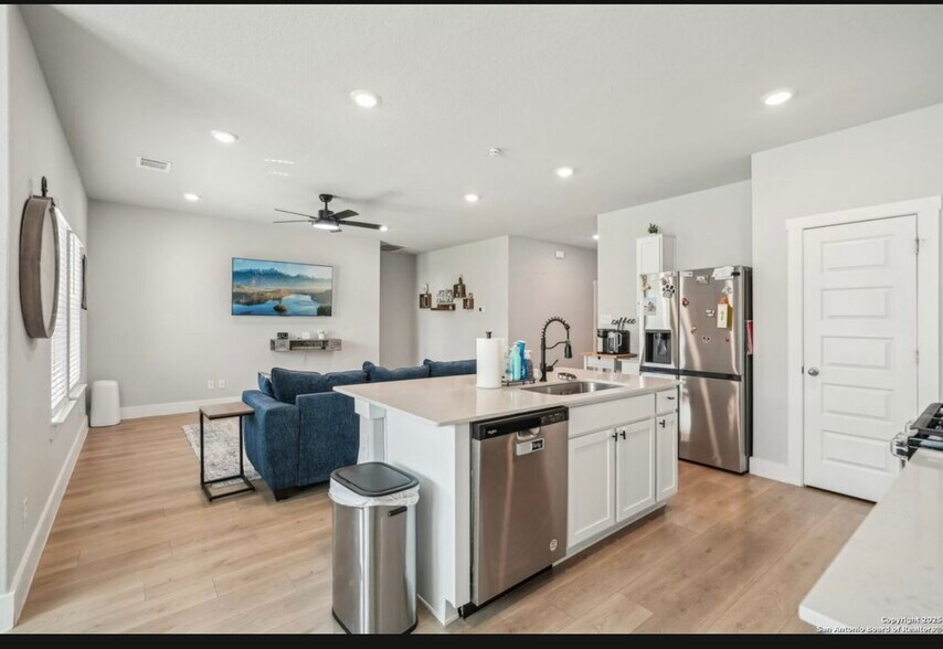 Building Photo - 4538 Nueces Path