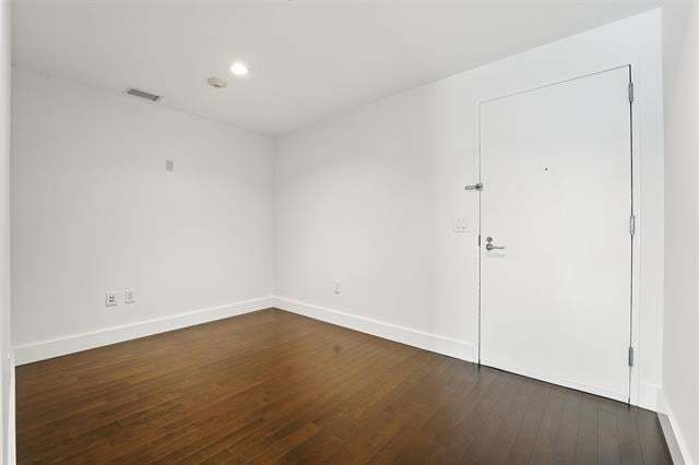 Building Photo - 77 Hudson St