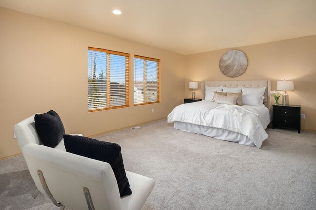 Building Photo - 4Bd/2.5Ba Snoqualmie House