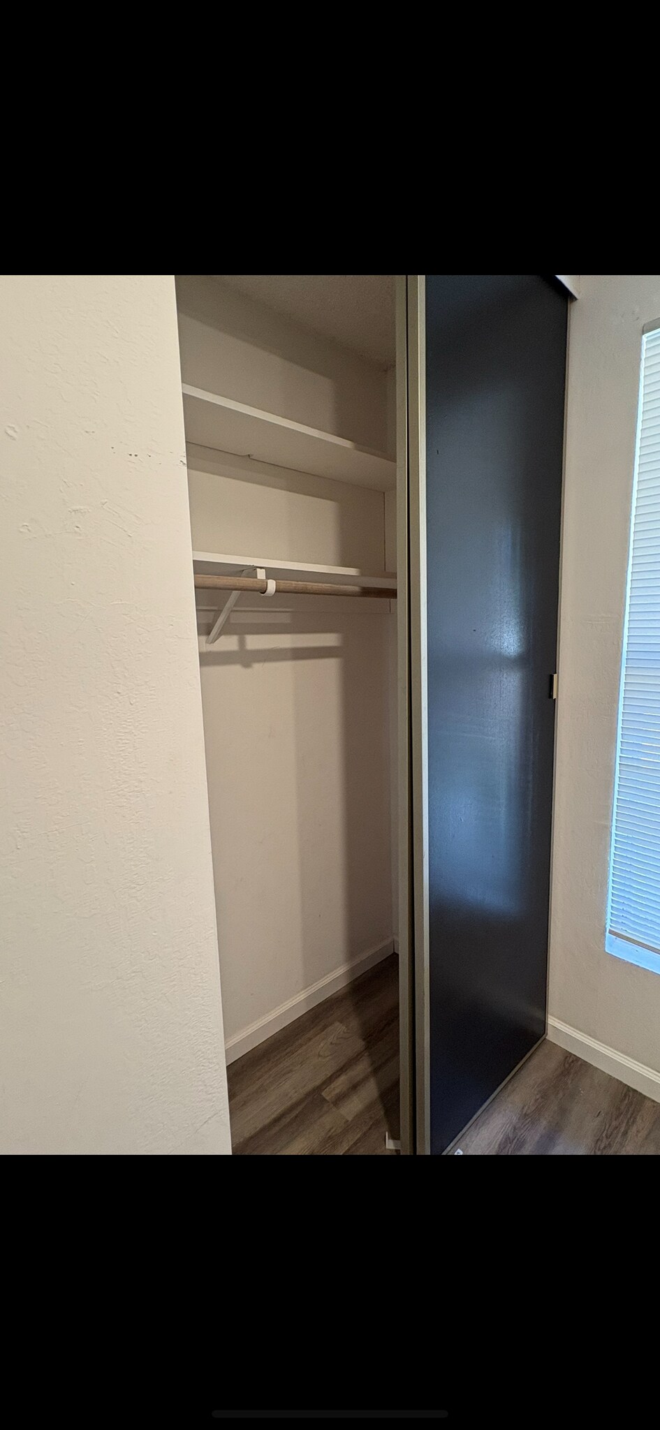 Bedroom #3 closet - 303 Roundtree Ct