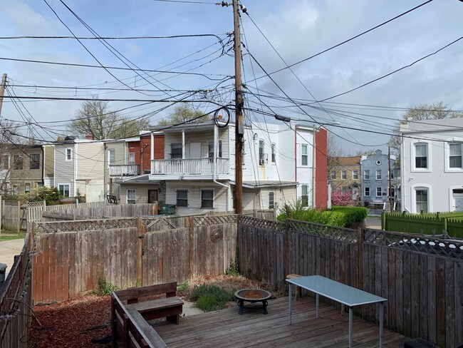 Building Photo - 3920 New Hampshire Ave NW