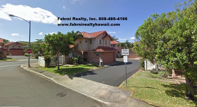 Building Photo - Spacious 3-Bedroom Home in Tropics at Waik...