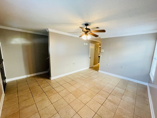 Building Photo - 2BD/2.5BA FOR RENT