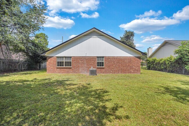 Building Photo - 734 Timber Ridge Trail