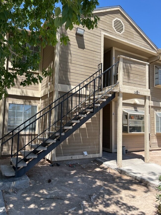 Building Photo - 2697 Aarondavid Dr