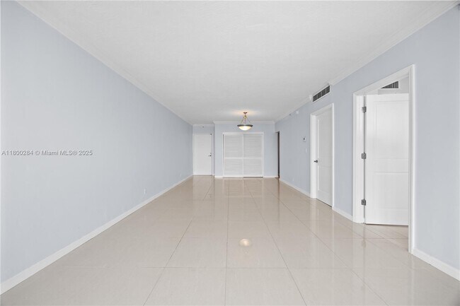 Building Photo - 3000 S Ocean Dr