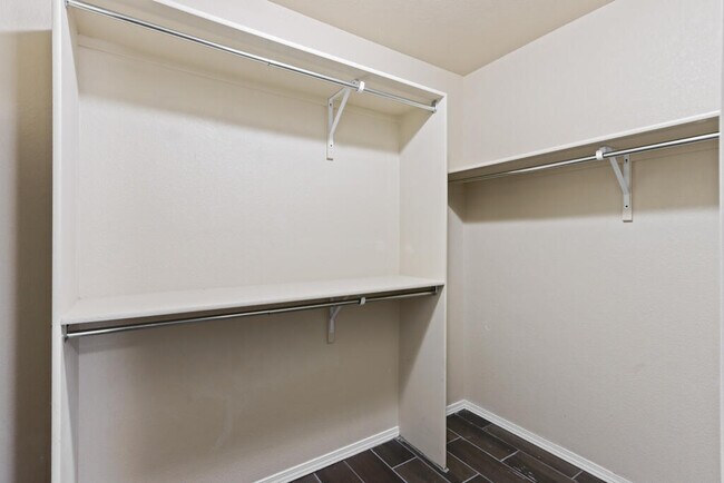 Building Photo - 845 Villa Seca Dr