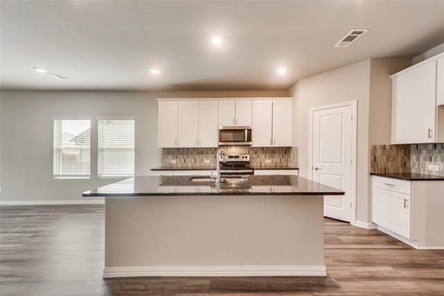 Building Photo - 1508 Mineral Pt Pl
