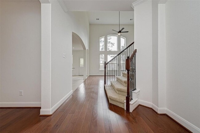 Building Photo - 71 N Rocky Point Cir