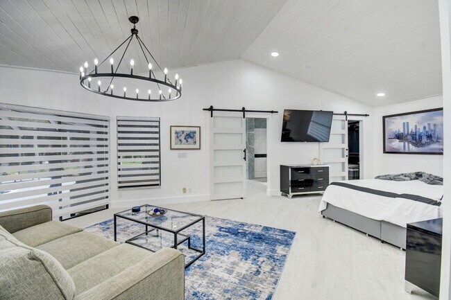 Building Photo - 13302 Doubletree Cir