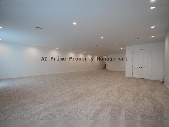 Building Photo - 4831 W Pearce Rd