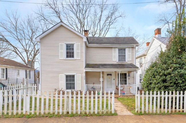 Building Photo - 922 Monticello Ave