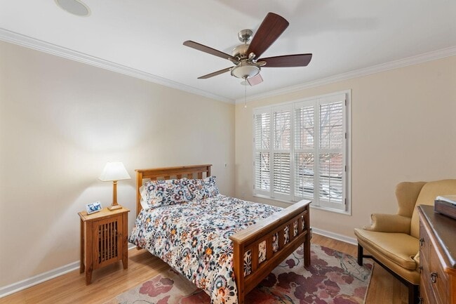 Building Photo - 1008 Portland Ave