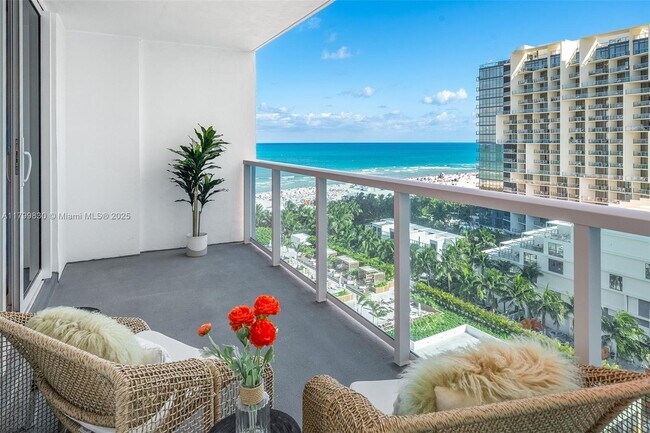 Building Photo - 2301 Collins Ave